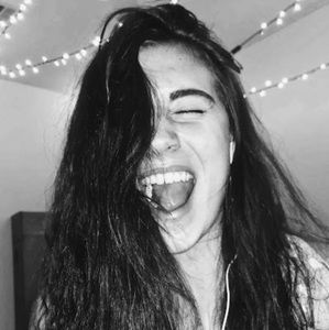 Meet your Posher, Ella